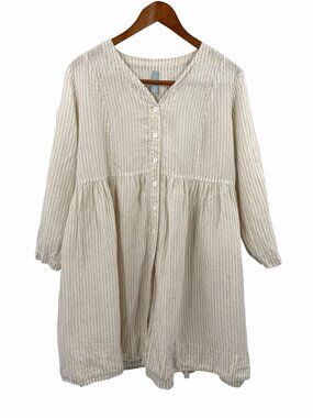 HOMEFROCKS Women's Tan White Stripe V-Neck Short Sleeve Shirt Dress Small